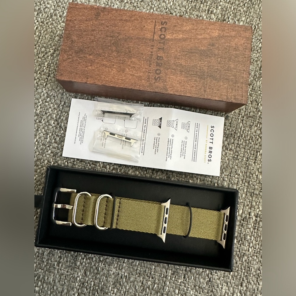 Kendra Scott Men’s Watchband